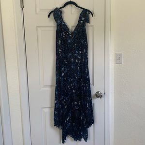 The Koople dress size 1, gorgeous blue floral